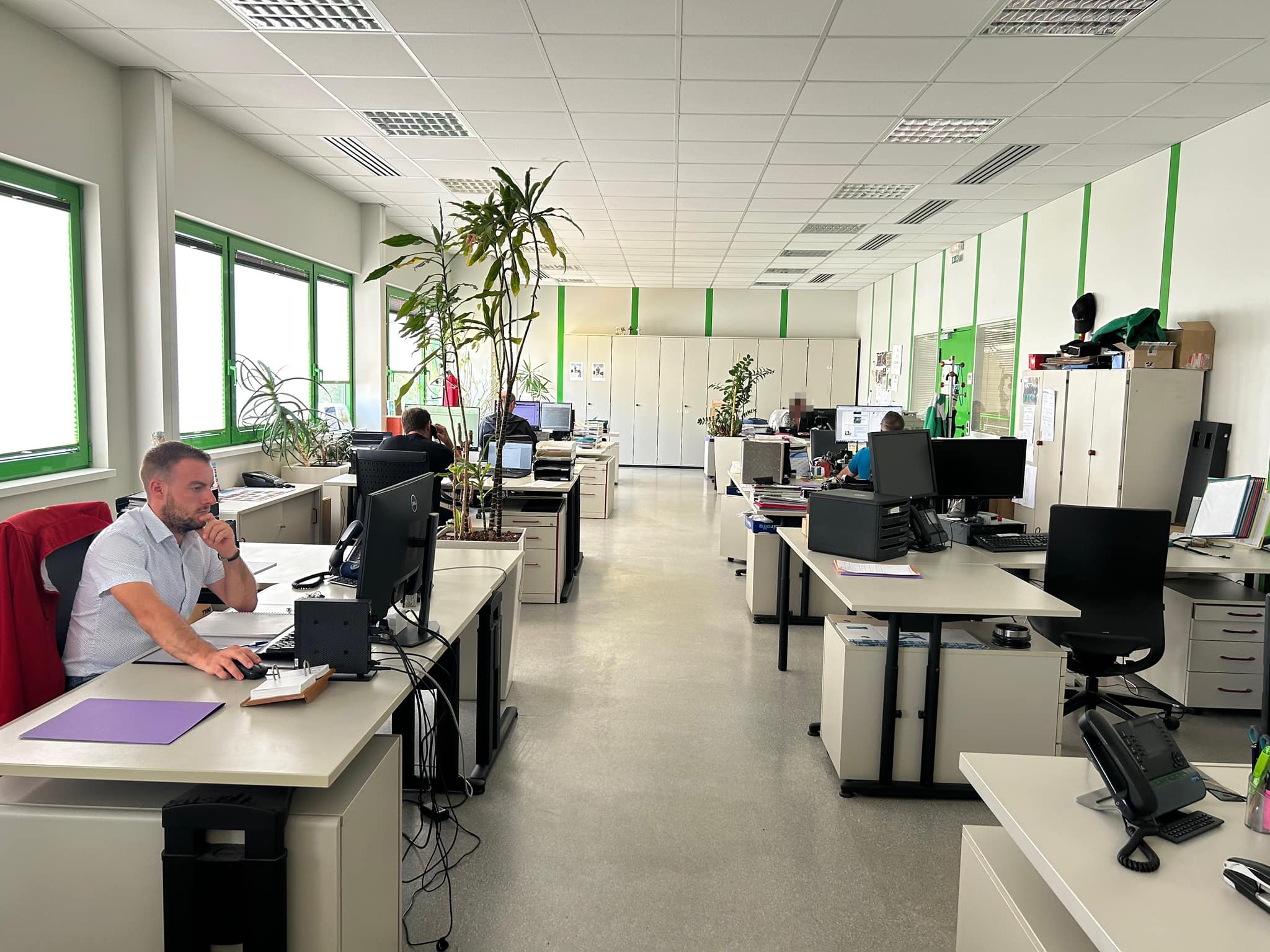 bureaux SAV etesia