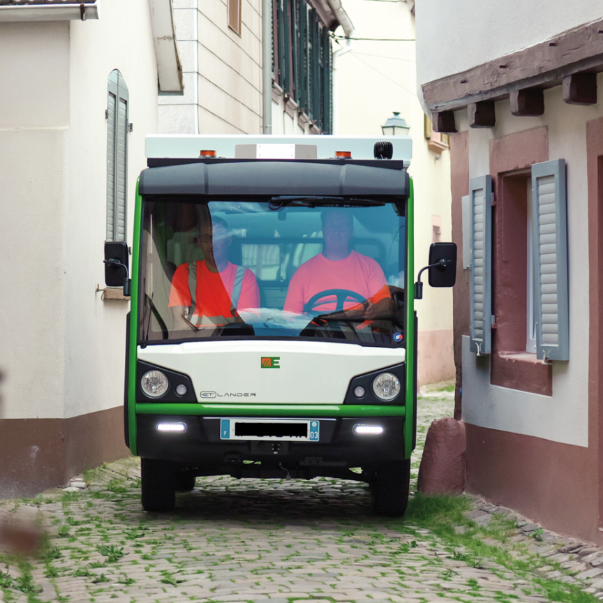 et lander ruelle étroite